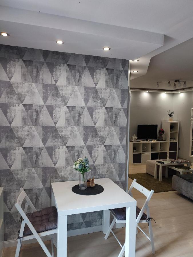Center Danube Street Apartment 노비사드 외부 사진
